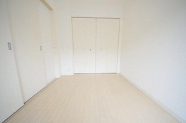 ドゥーエ東高円寺の物件内観写真